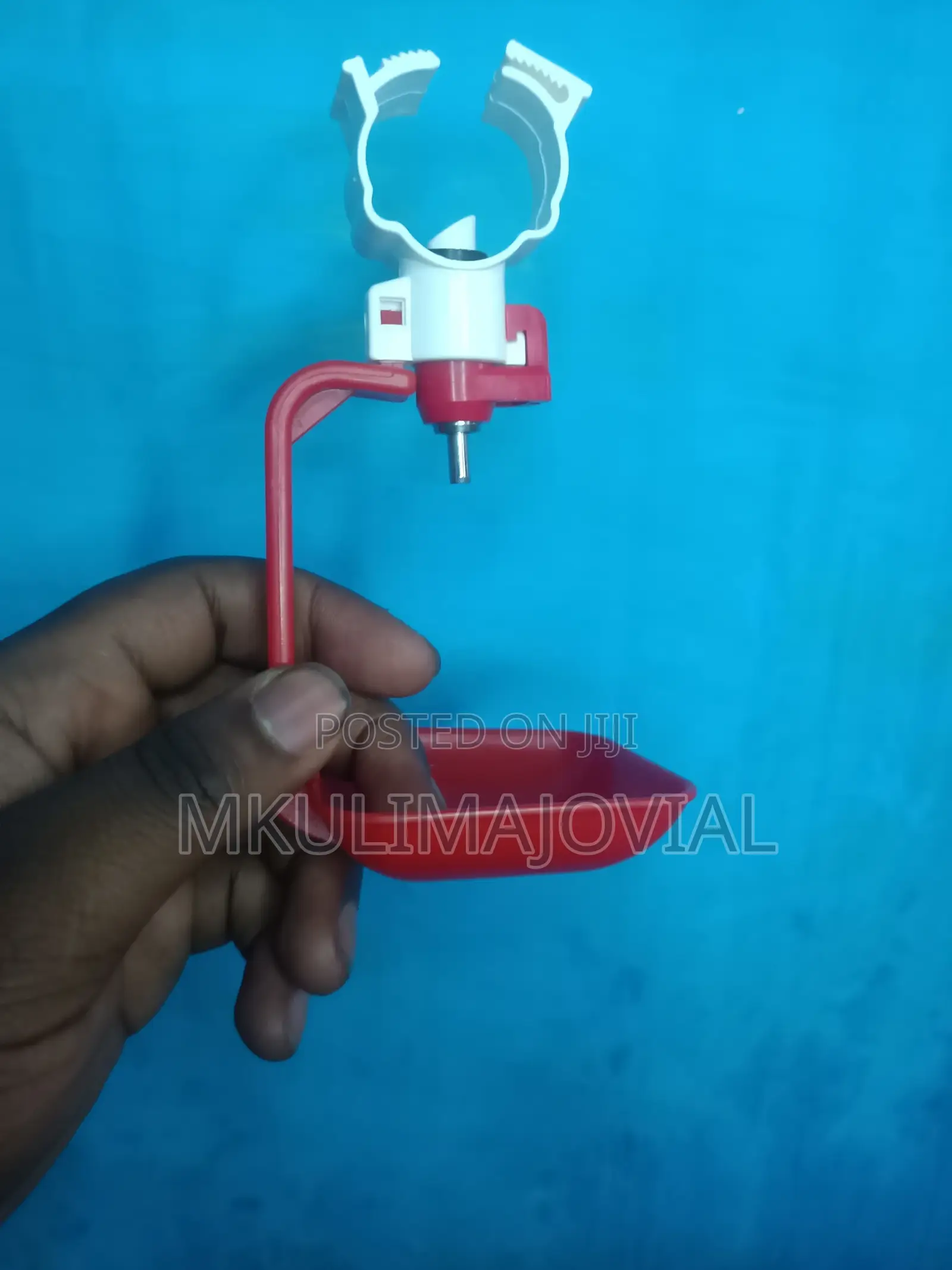 Single Cup Chicken Nipple Drinker/S