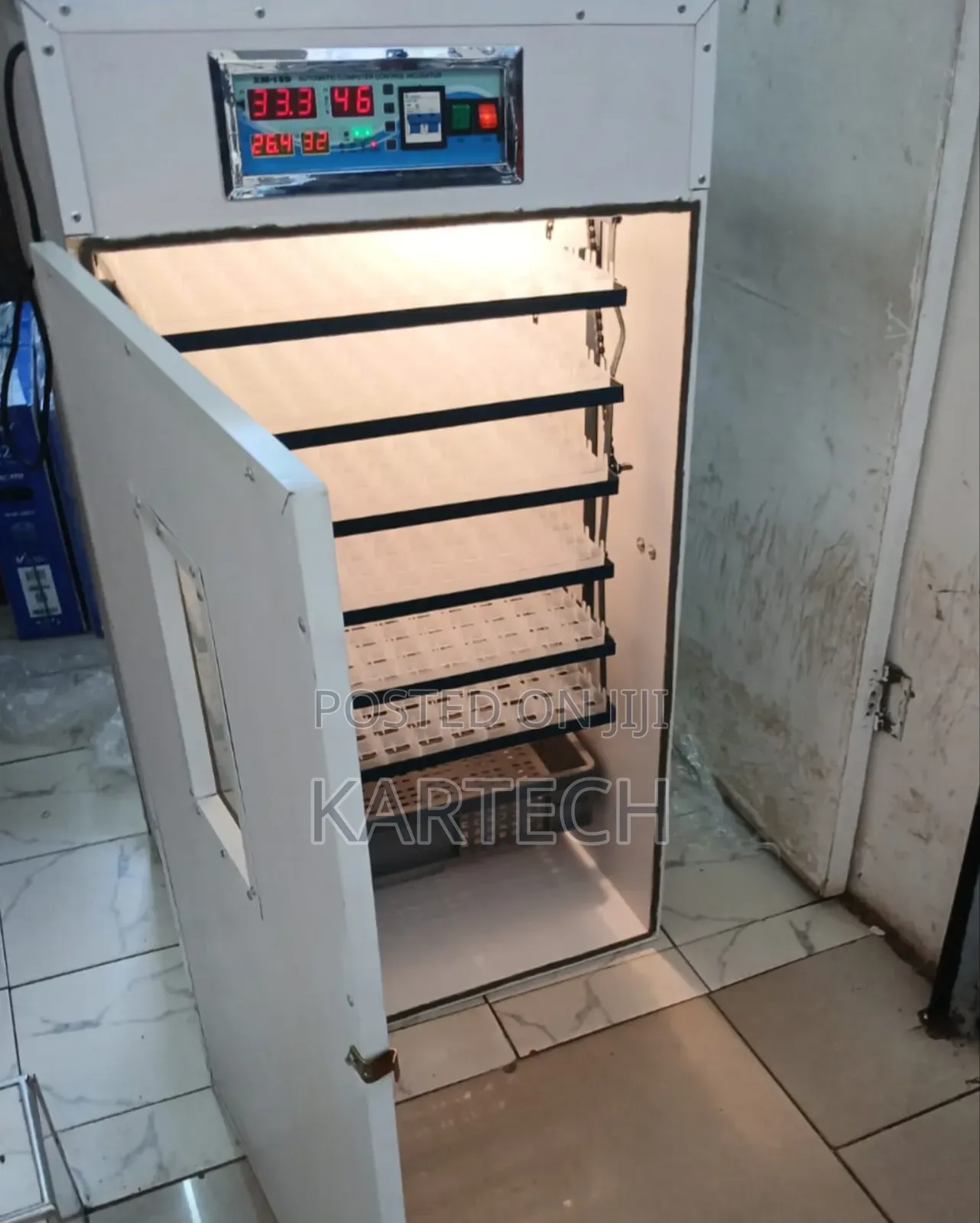 Full Automatic Industrial Eggs Incubator -528 Eggs