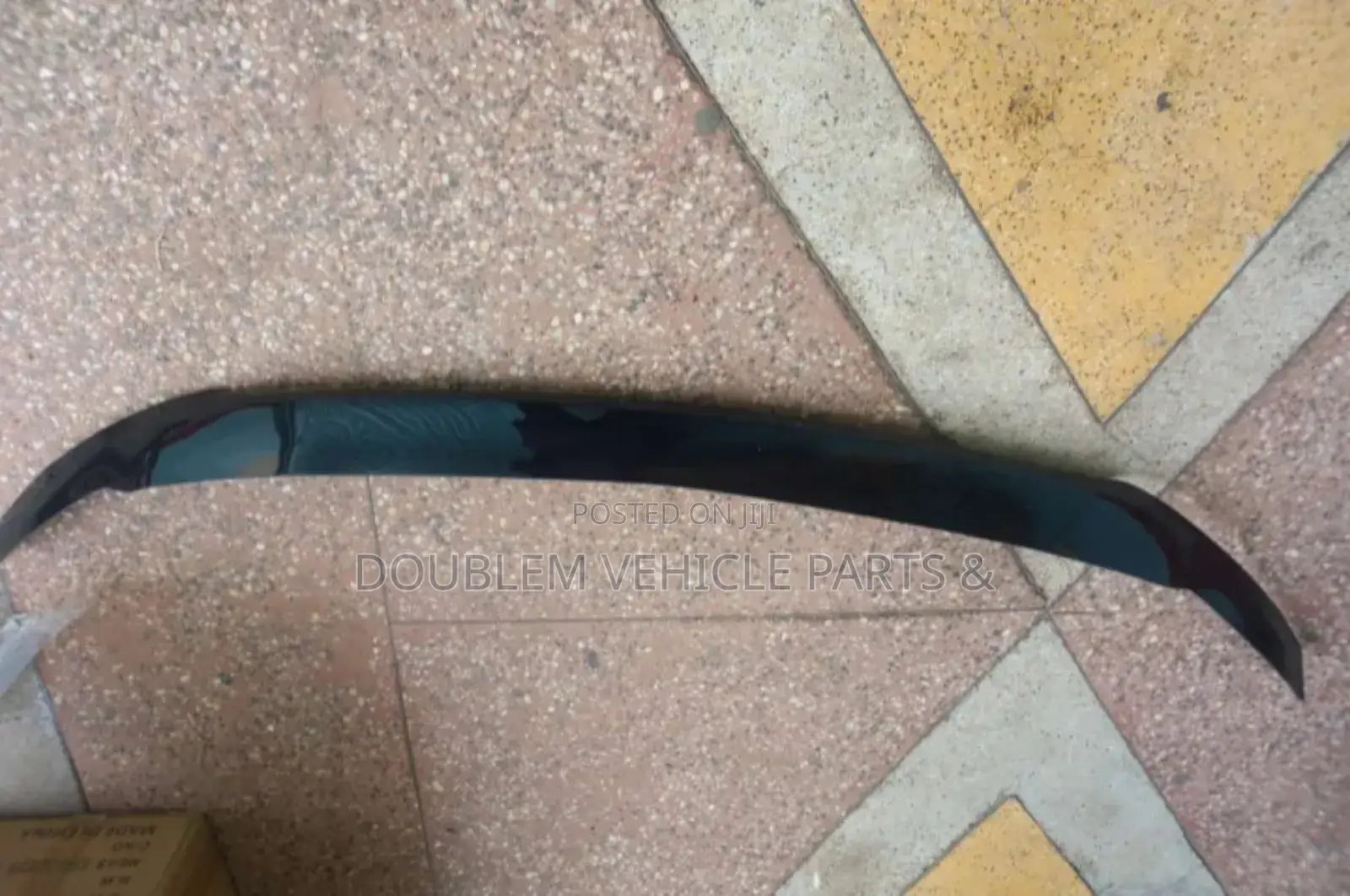 Landcruiser FJ200 Bonnet Mate