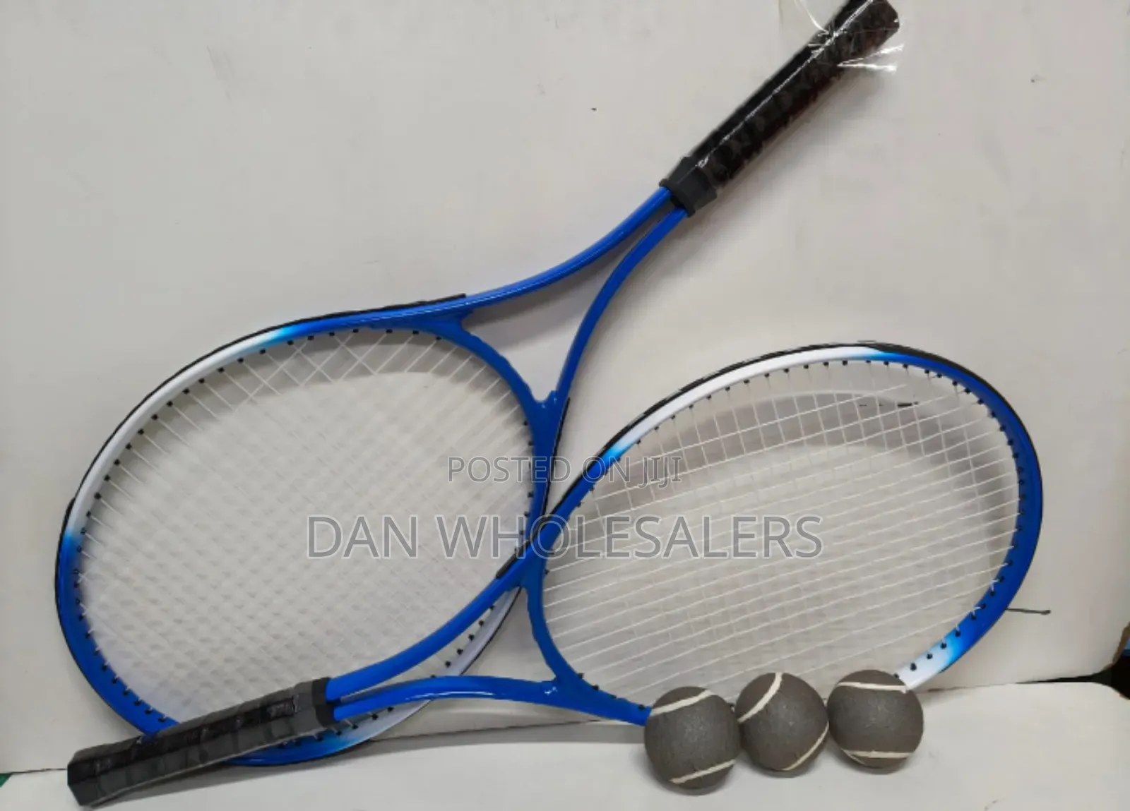 Tennis Set + 3 Set of Balls