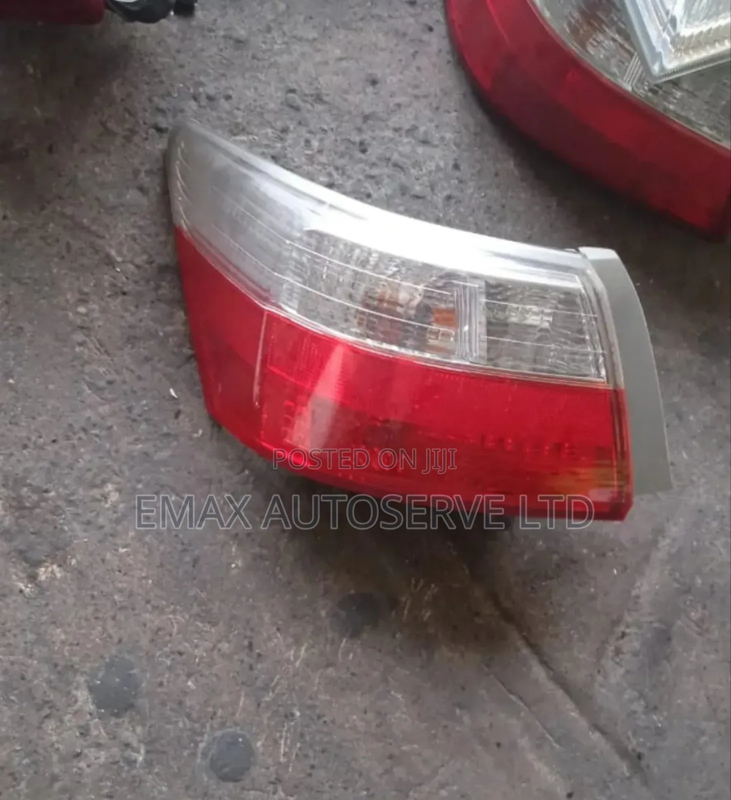 Taillight Toyota Premio 260