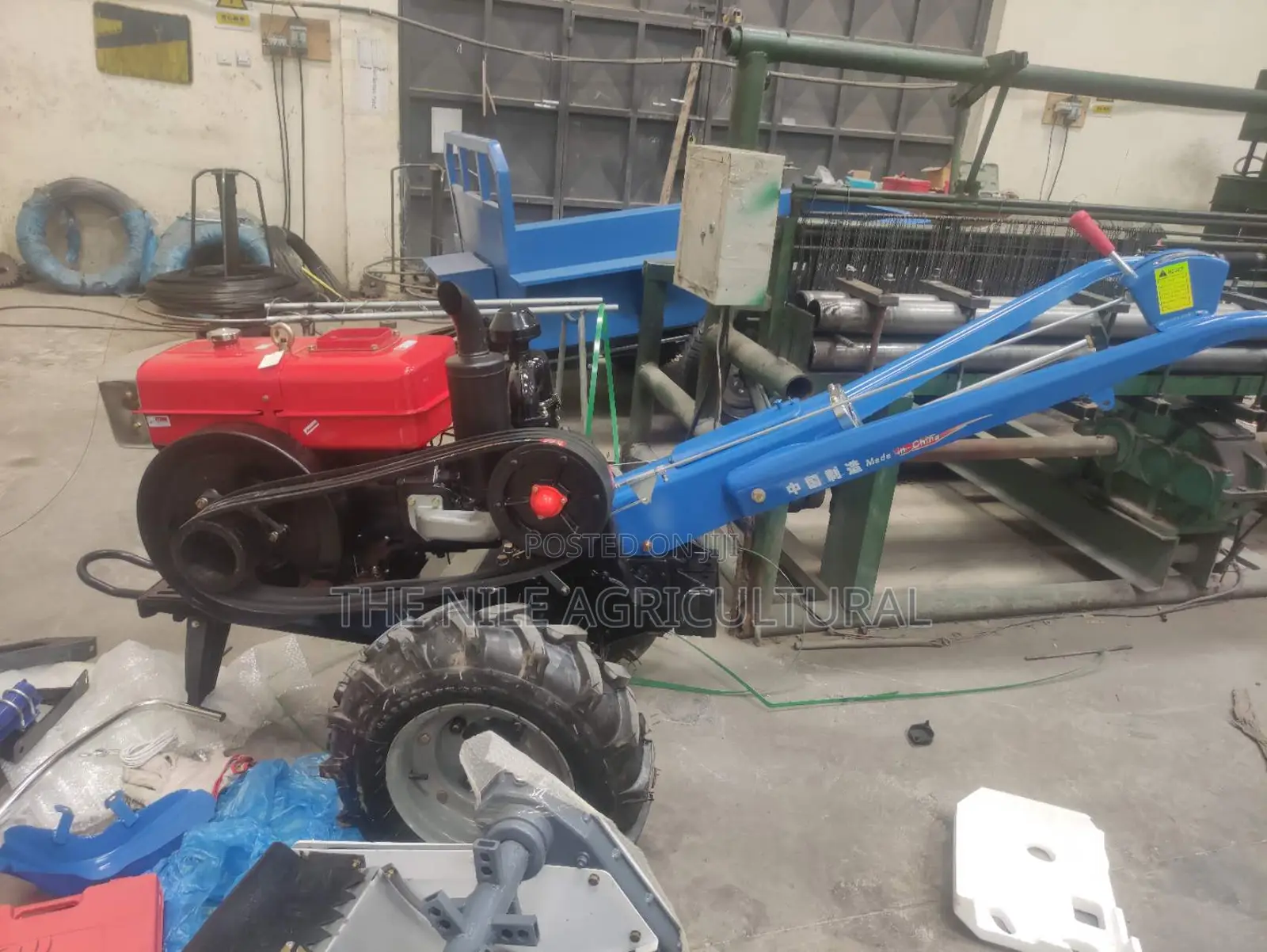 22hp Hand Cranked Tractor