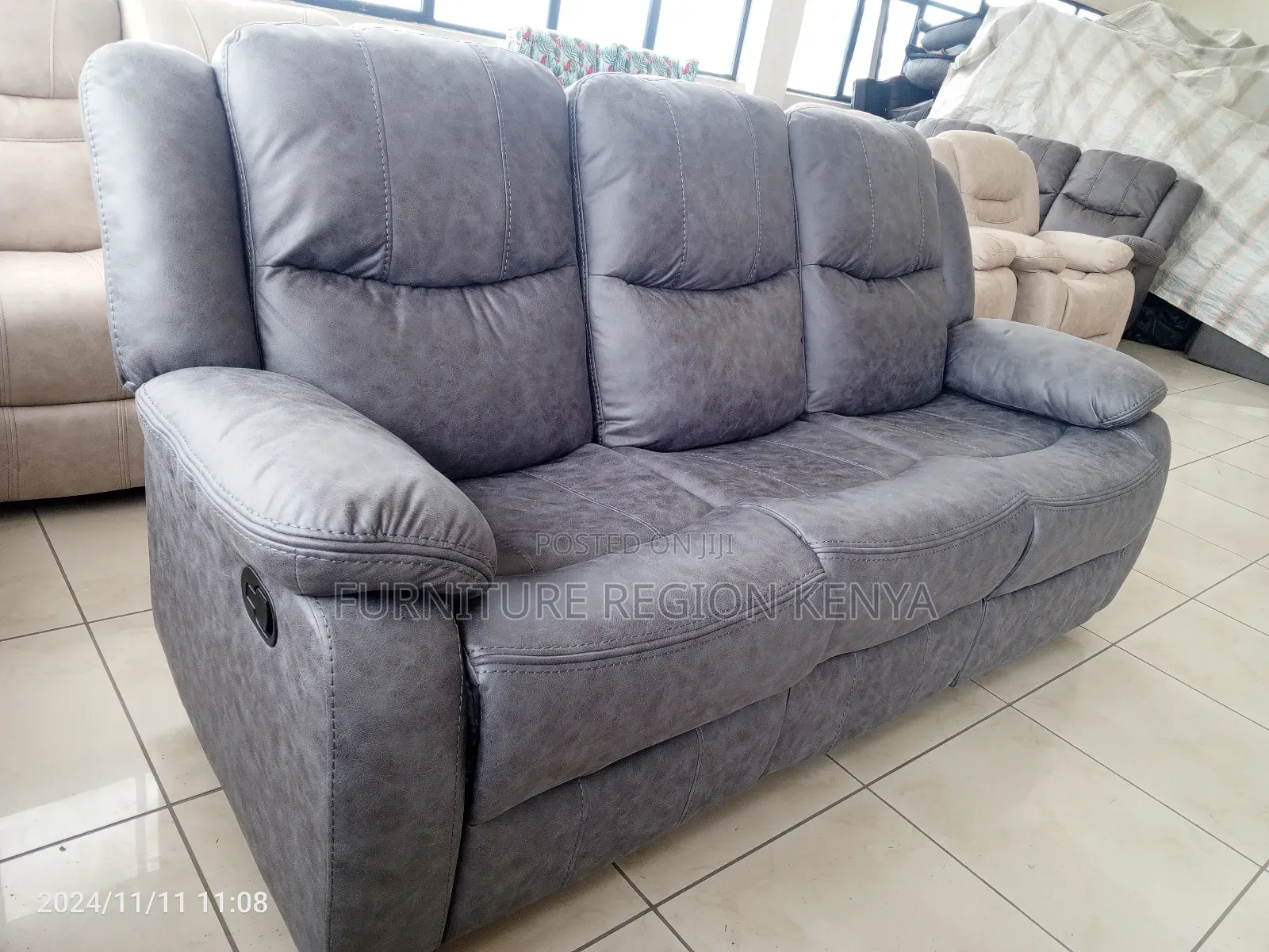 Three Seater Fabric Fiber Imported Recliner
