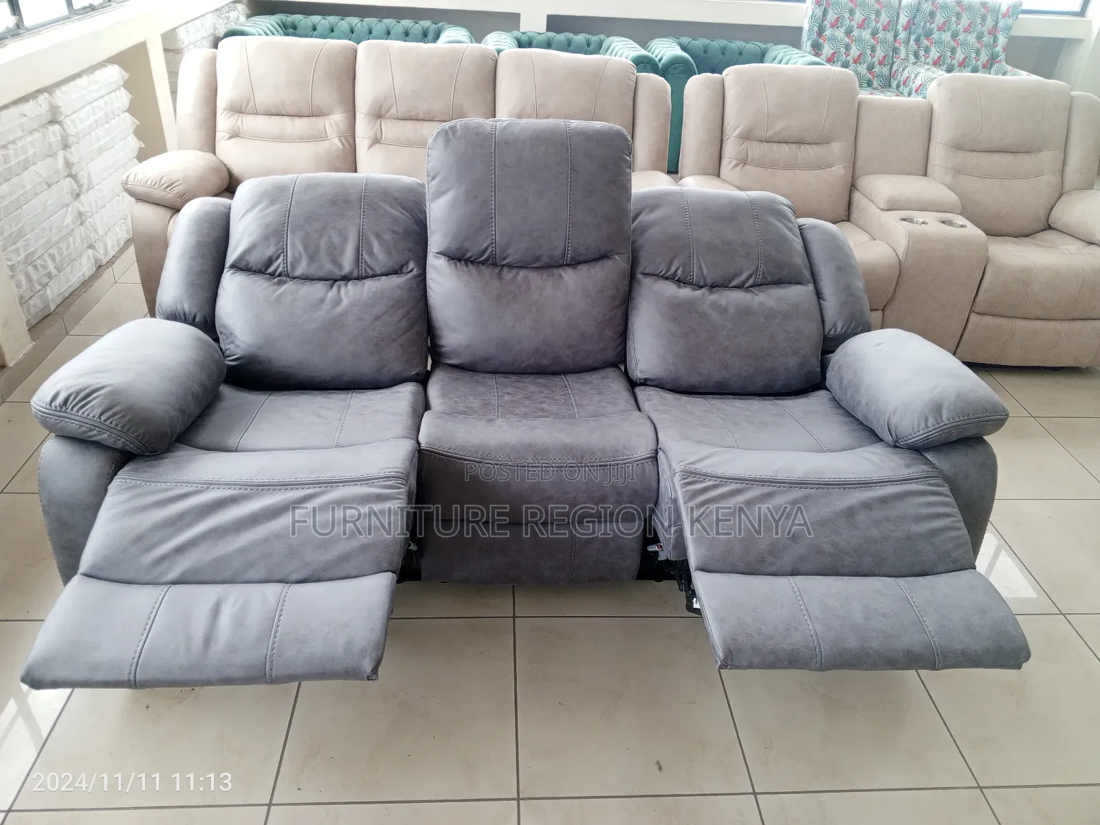 Three Seater Fabric Fiber Imported Recliner