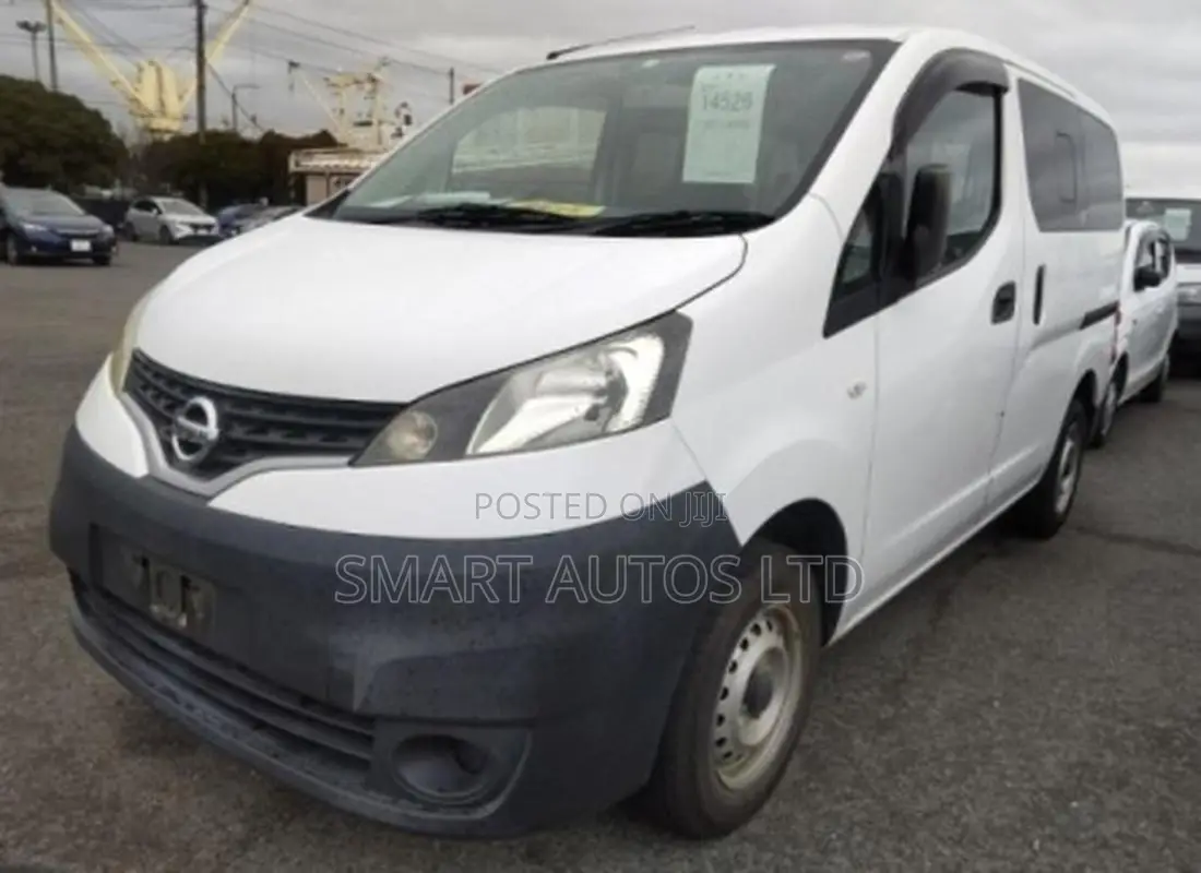 Nissan NV200 S 2017 White