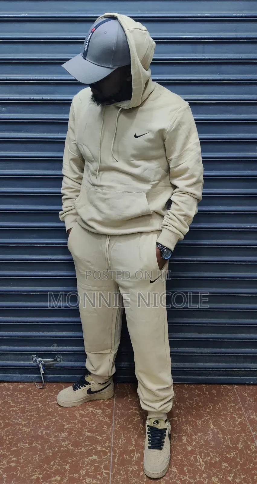 Unisex Nike Tracksuit.