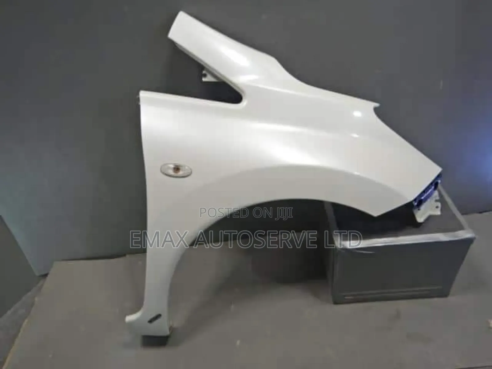 Fender/Wing Nissan Note 2013