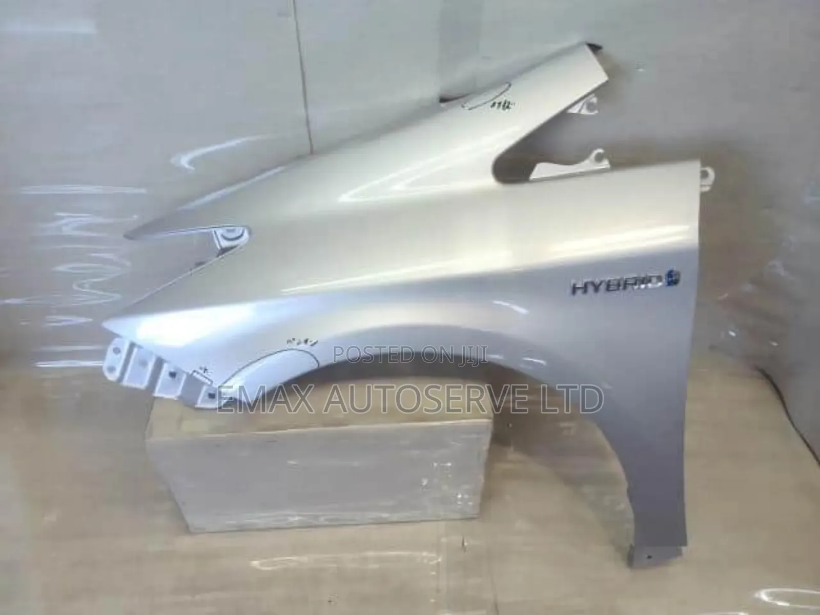 Fender Toyota Prius 2010
