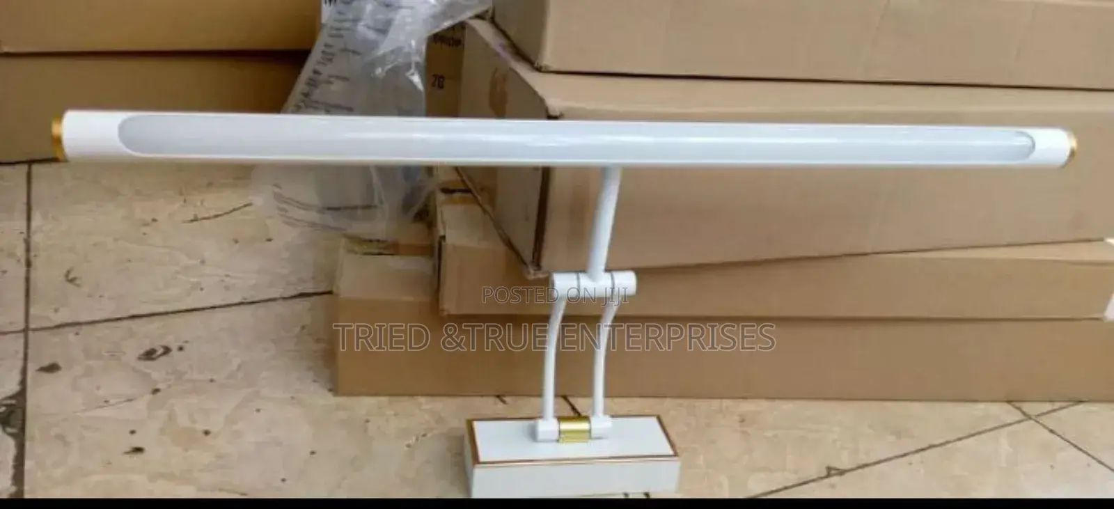 Elegant Tricolour Mirror Light Jg8k