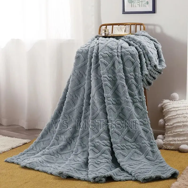 Fleece Throw Blanket  Size 150* 200 Cm