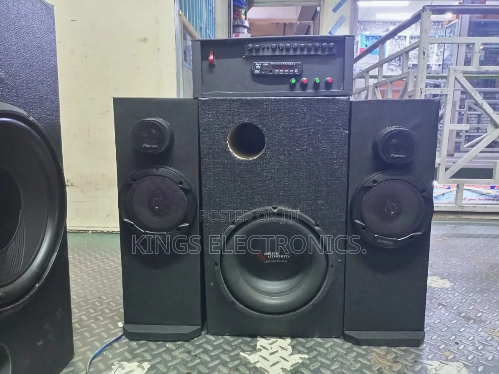 Homemade Amplifier With Tall Boys