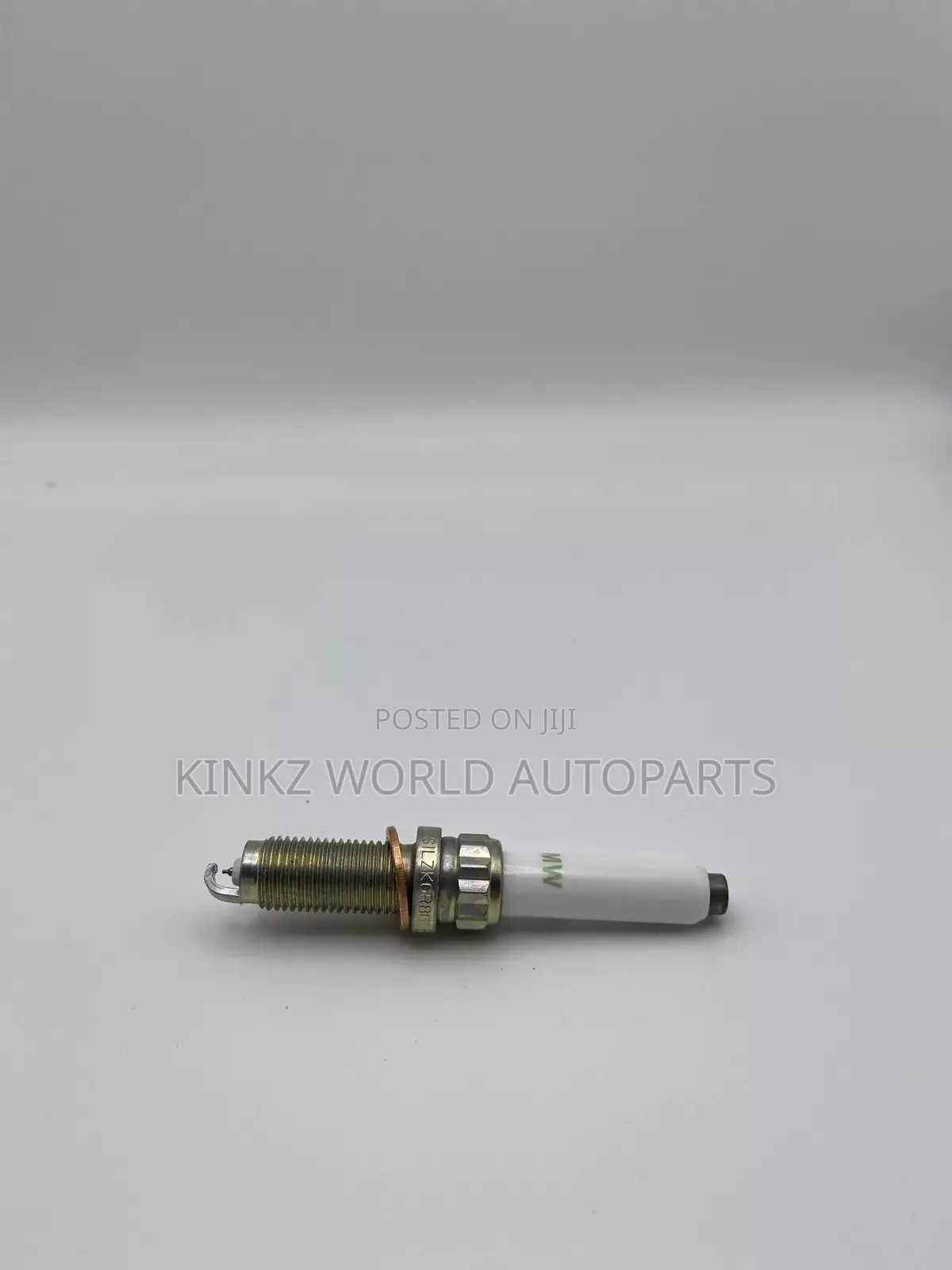 BMW ZR5SPP3320 Spark Plug Bosch 12120040551 F22,G30, X1,X3