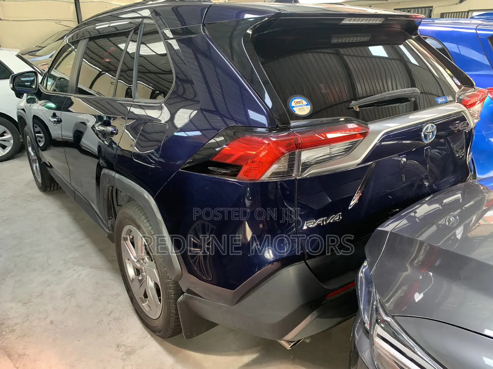 Toyota RAV4 Limited AWD 2019 Blue
