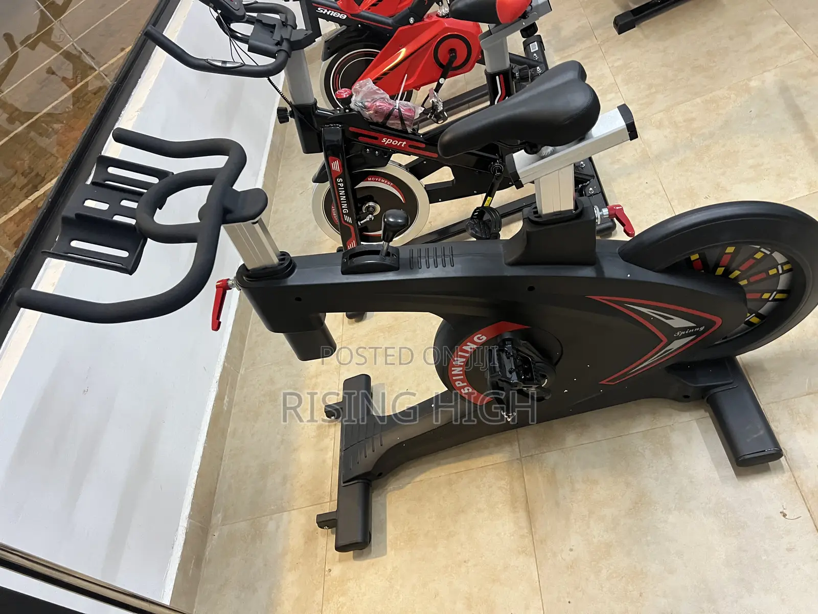 Heavy Duty Commercial Spinning Bikes