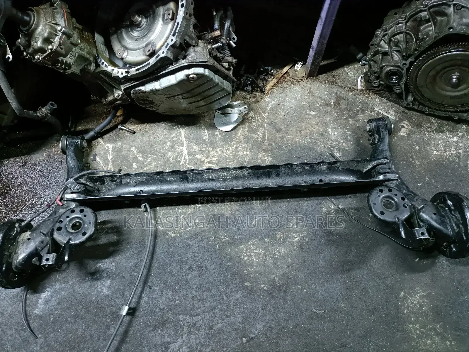 Rear Axle Complete Daihatsu Mira