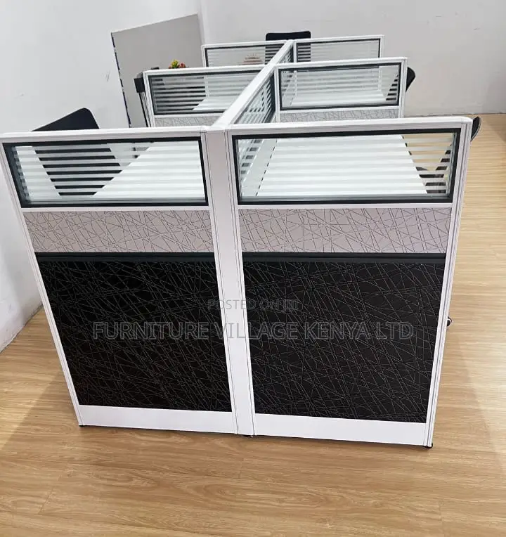 Imported Working Station - 4 Way Modular Office Workstation