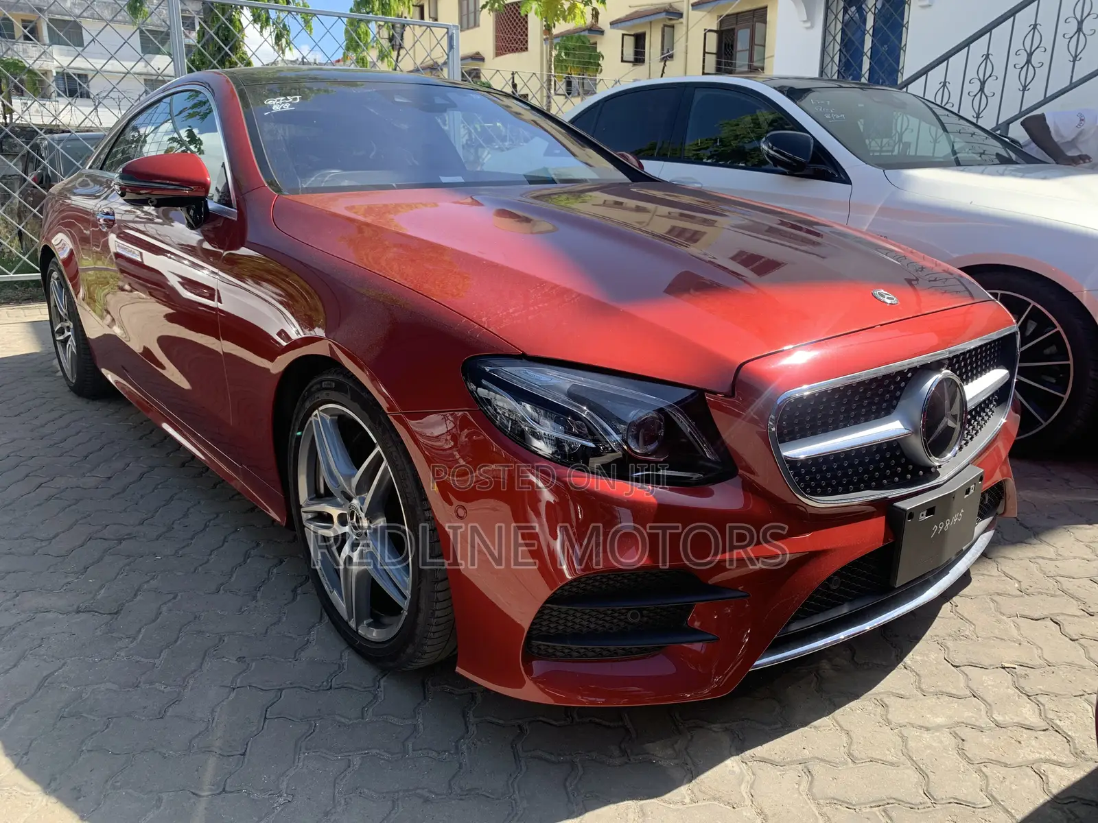 Mercedes-Benz E200 2017 Red