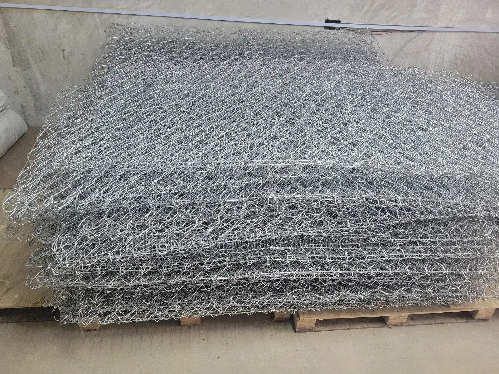2x1x1 Gabion Retaining Box