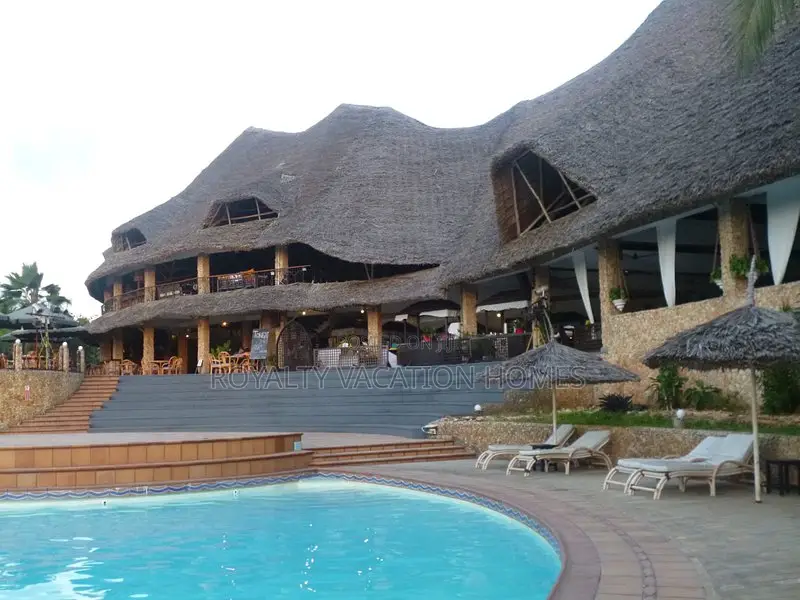 Romantic Beachfront Getaway in Watamu – Perfect for Couples