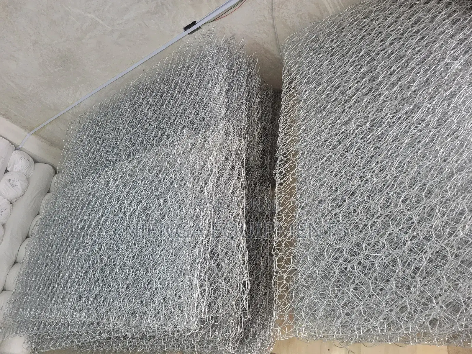 Galvanized Gabion Rock-Containment Baskets