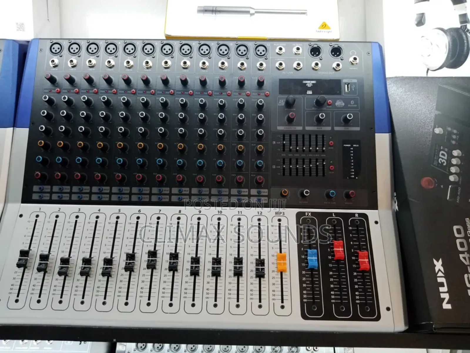 Pro Mixer 12 Channels
