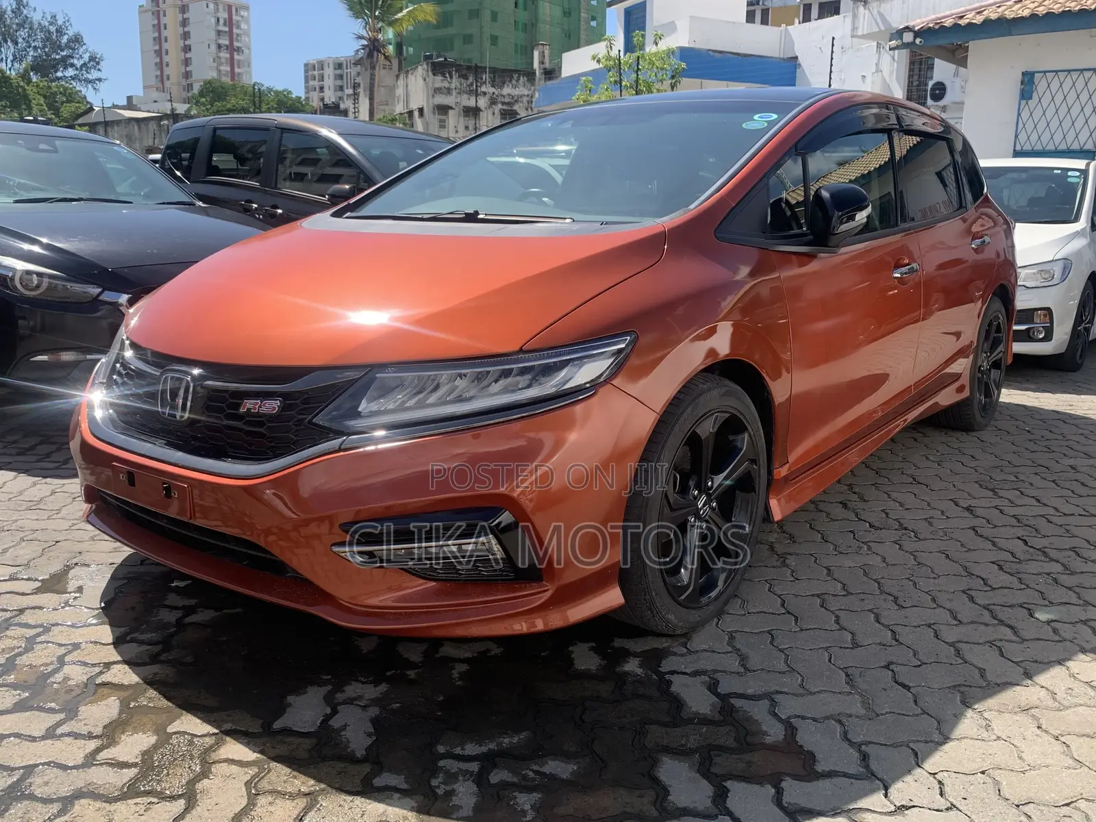 Honda Jade 2017 Orange