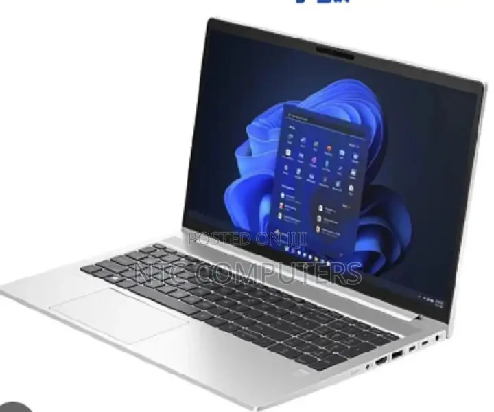 New Laptop HP 8GB Intel Core I7 SSD 512GB