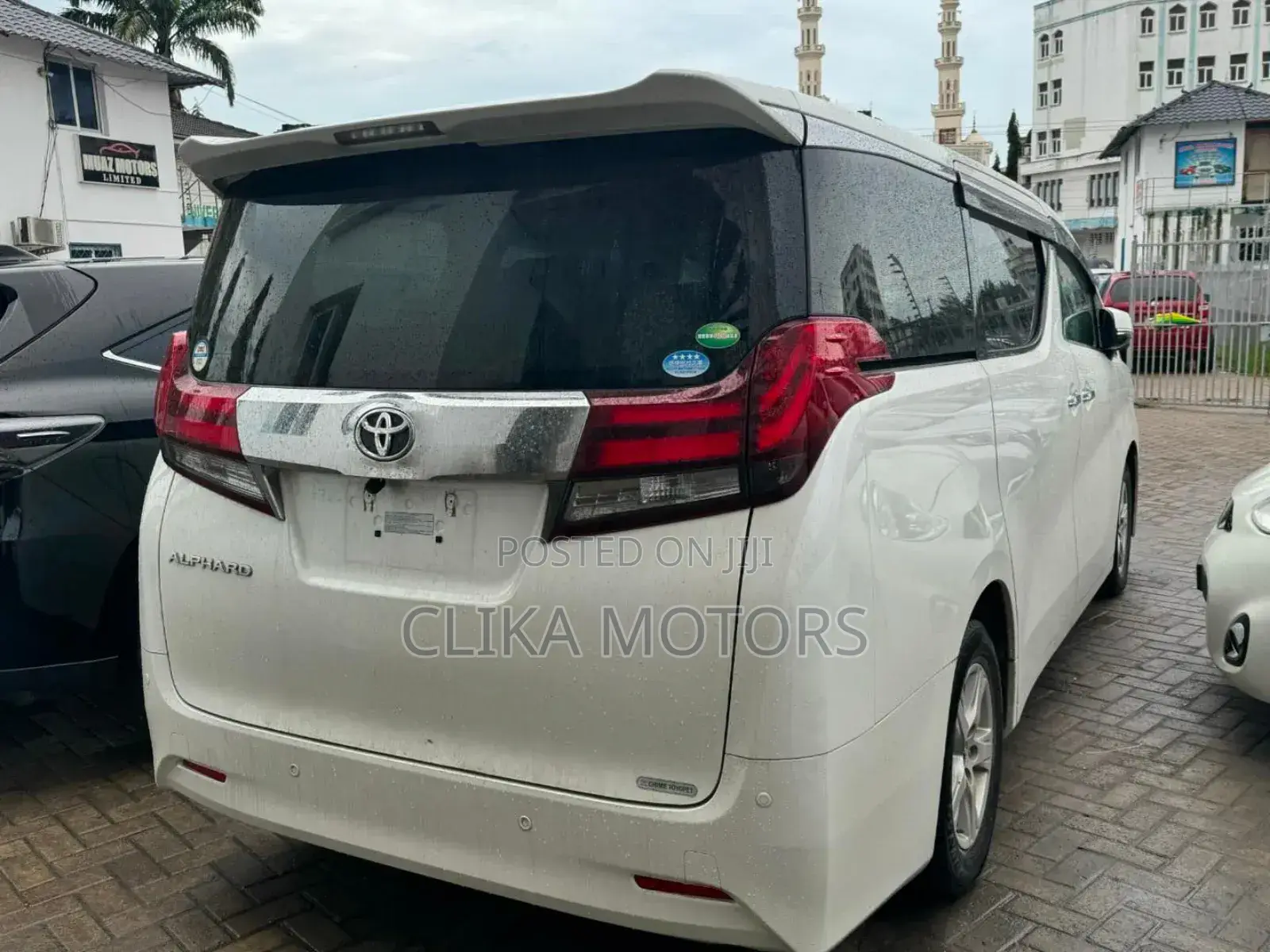 Toyota Alphard 2018 Pearl