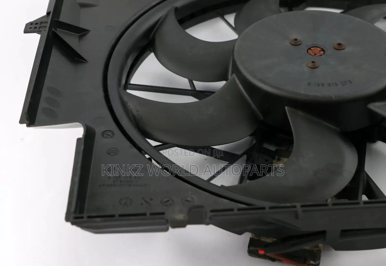 BMW BOSCH E87 E90 Radiator Fan Motor Housing 7801993 7561711