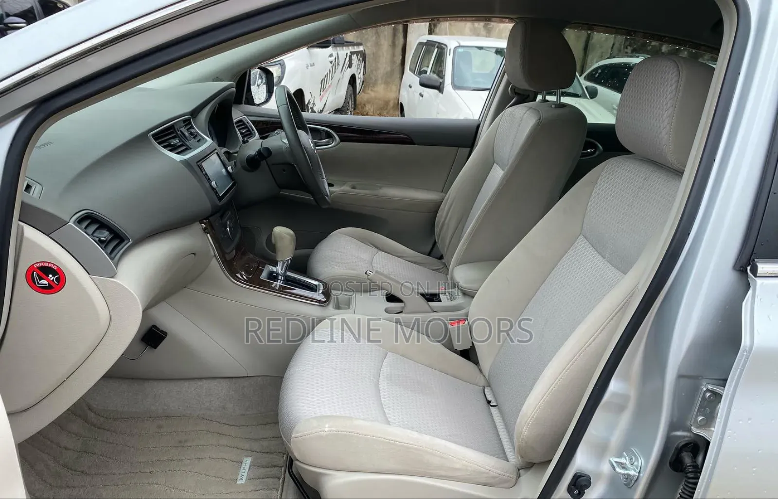 Nissan Sylphy 2017 Silver
