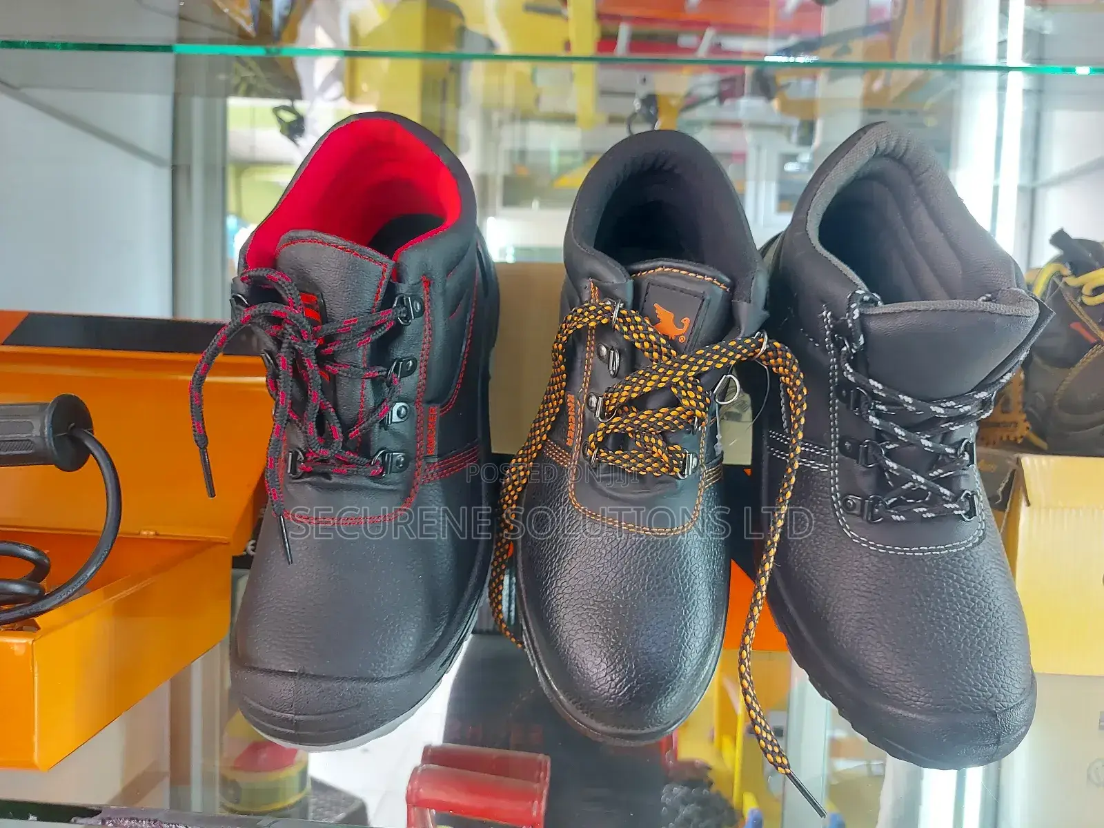 Men's All Season Industrial Safety Boot
