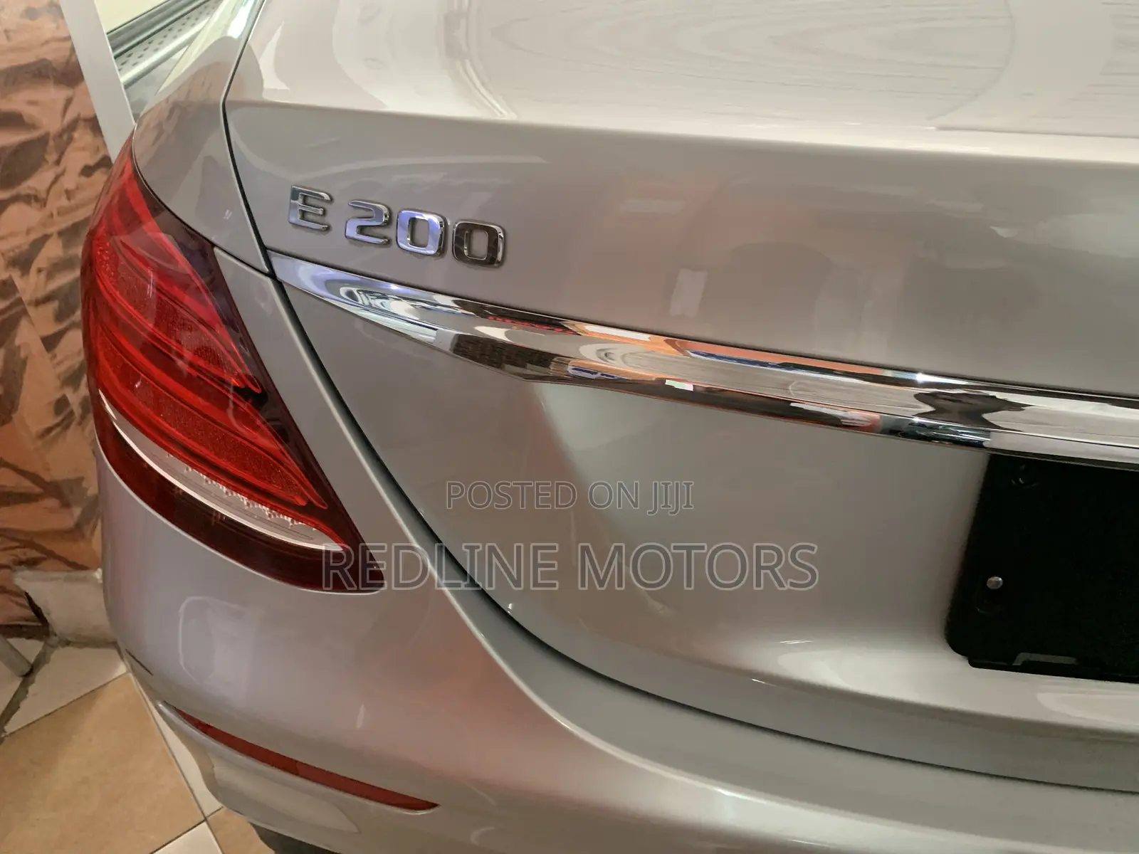 Mercedes-Benz E200 2018 Ivory