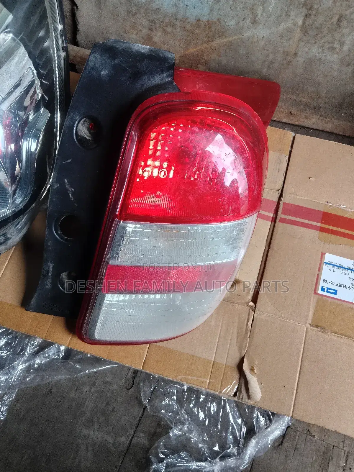 Nissan March Backlight/ Taillamp