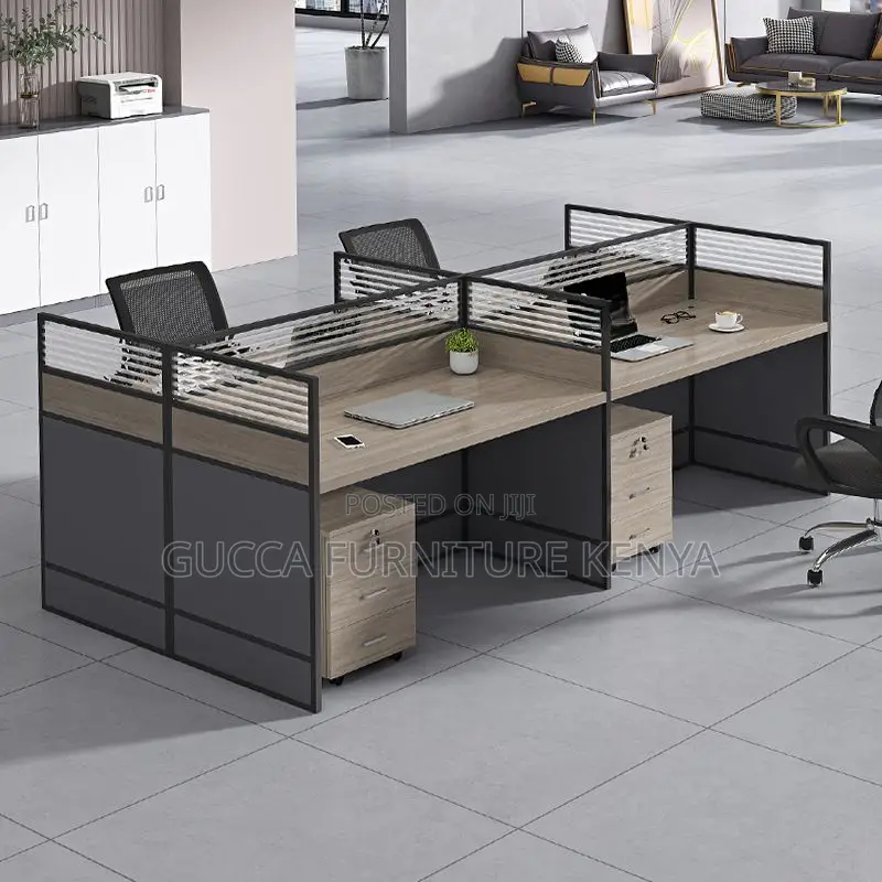Workstations:4-Way Modish Rectangular Office Workstation