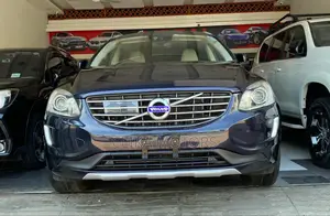 Volvo XC60 2018 Blue