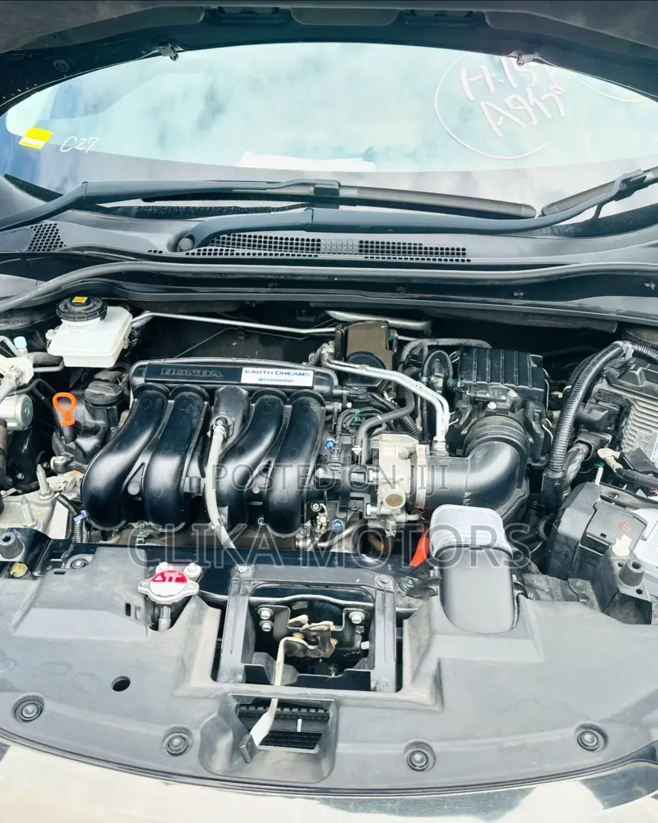 Honda Vezel 1.5 Hybrid 4WD 2018 Black