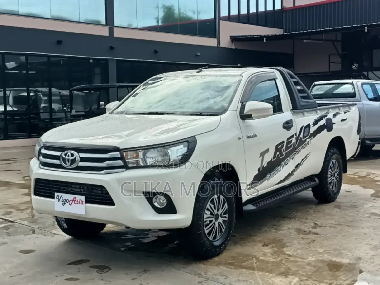 Toyota Hilux 2017 White