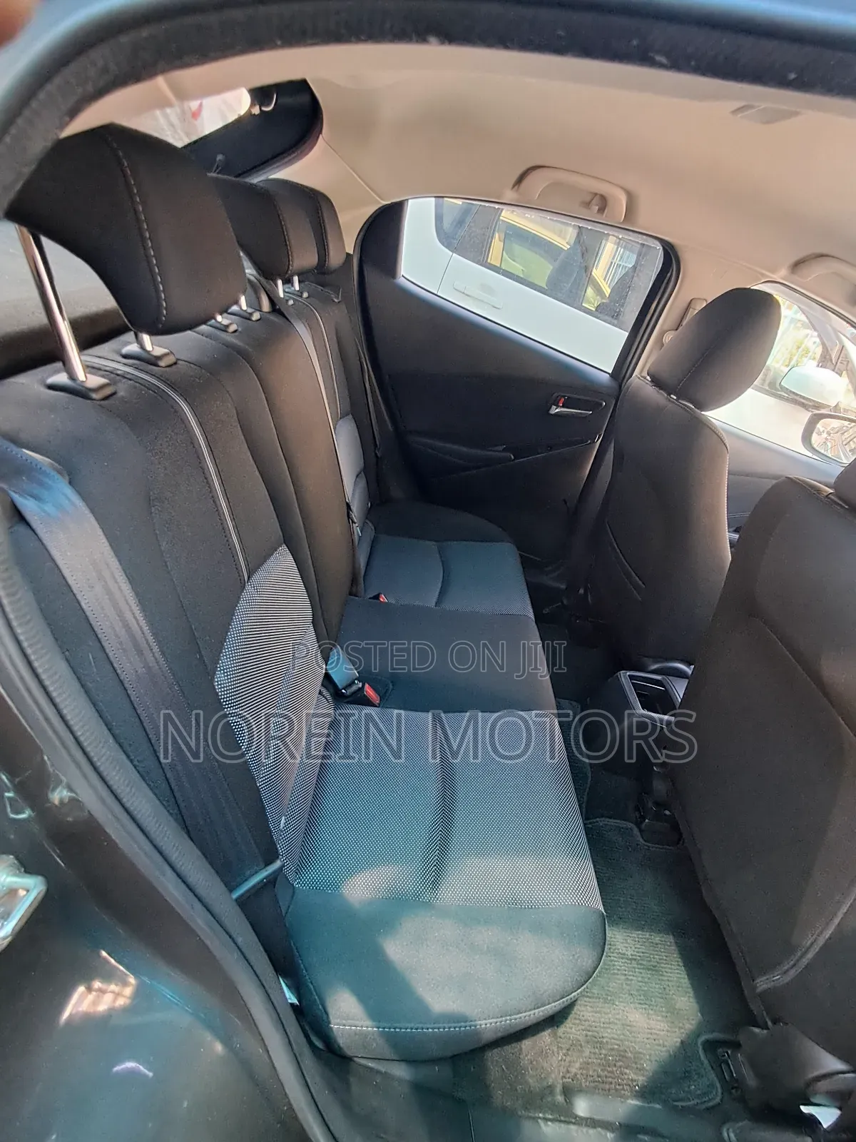 Mazda Demio 2018 Gray