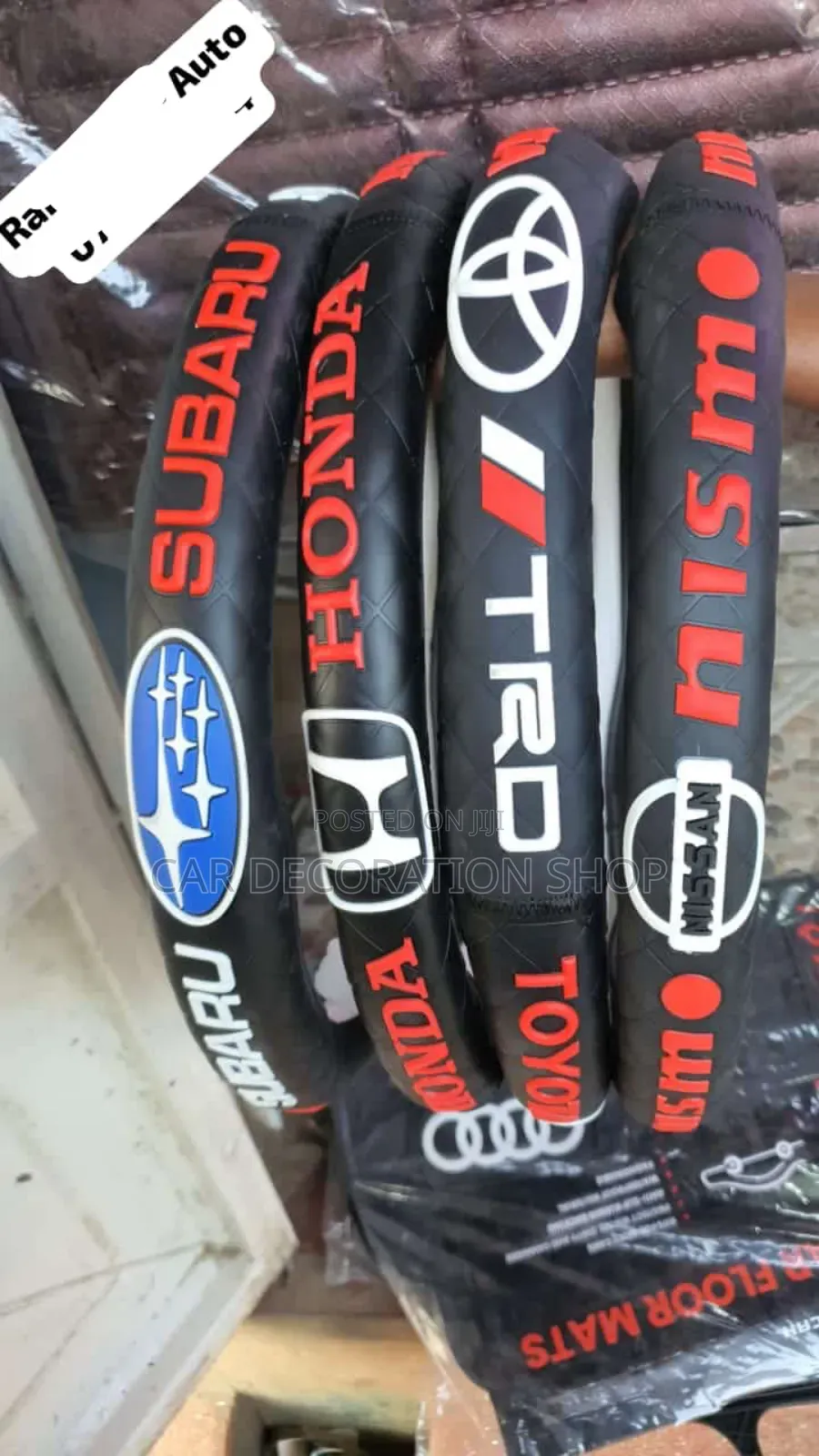 Standard Size Leather Logged Steering Cover in Car Models