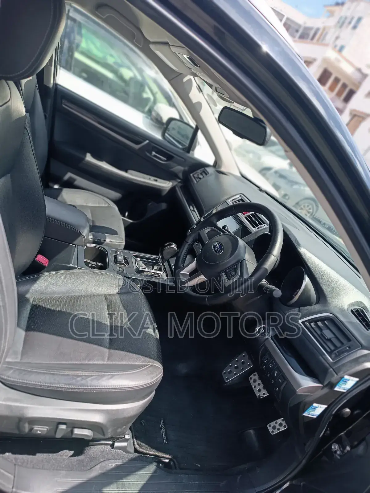 Subaru Outback 2.5i AWD 2017 Matt Black