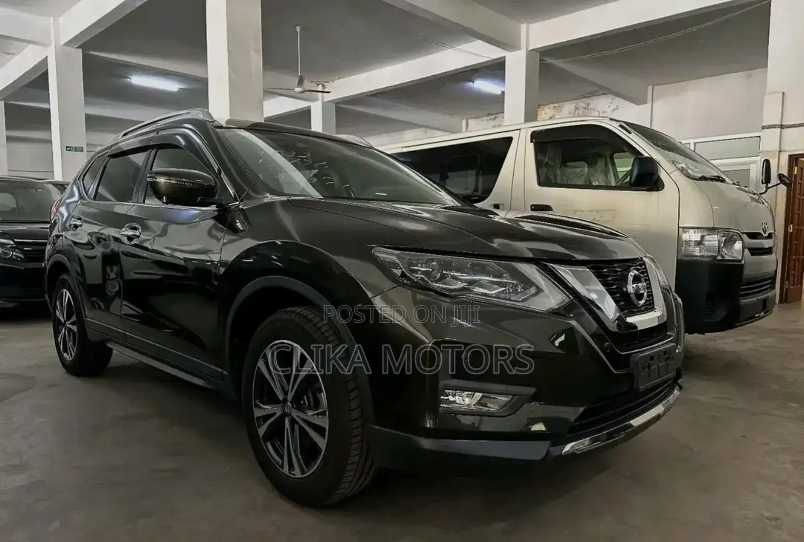 Nissan X-Trail 2.0 Petrol AWD 2018 Matt Black