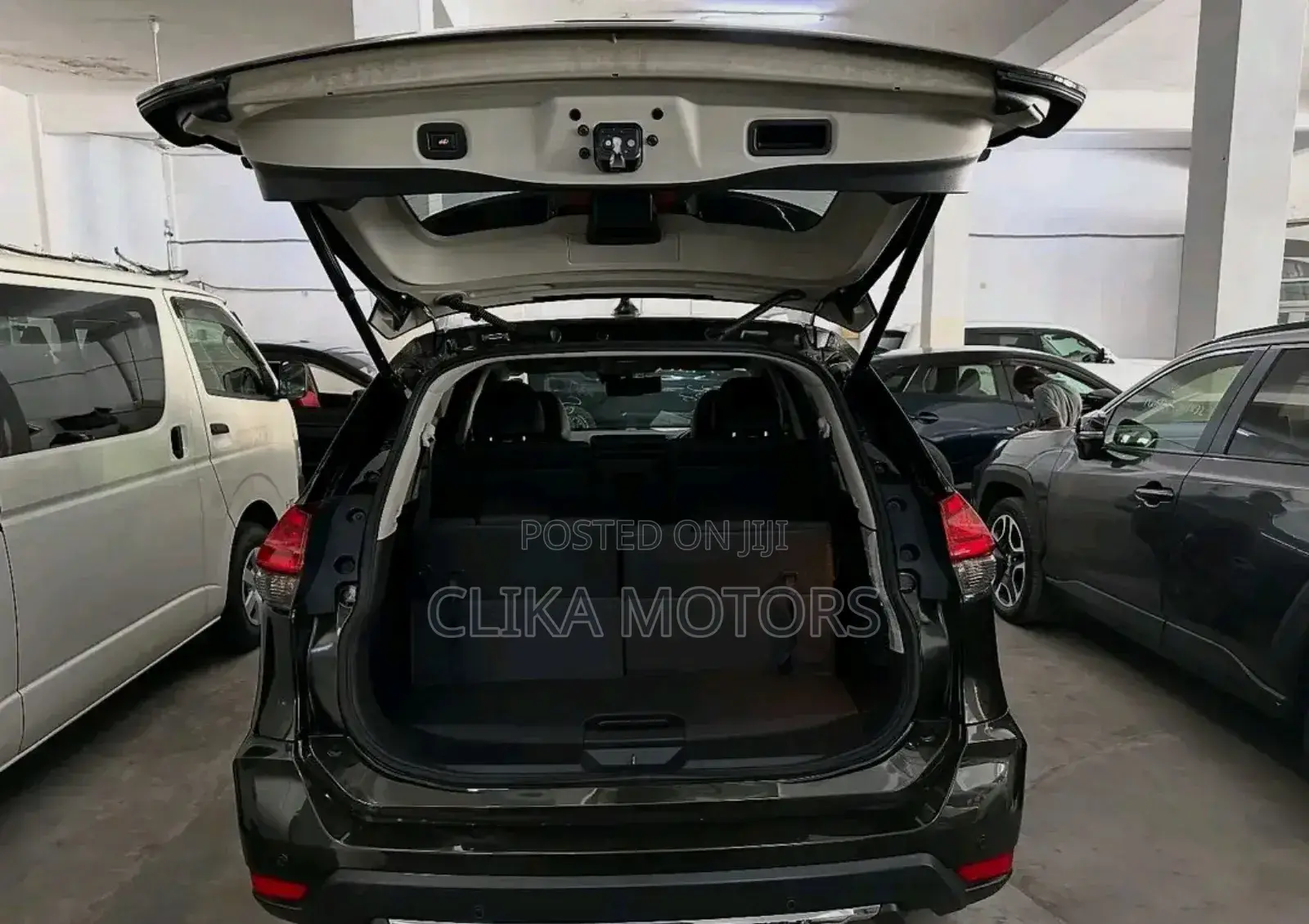 Nissan X-Trail 2.0 Petrol AWD 2018 Matt Black