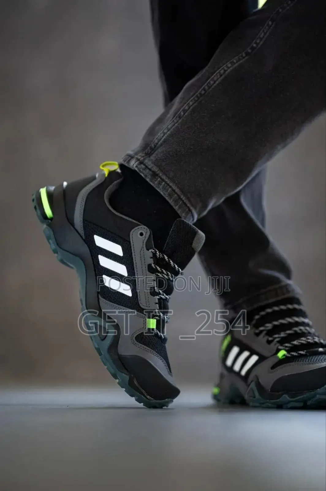 Adidas Terrex Gore-Tex 
Size:40-45