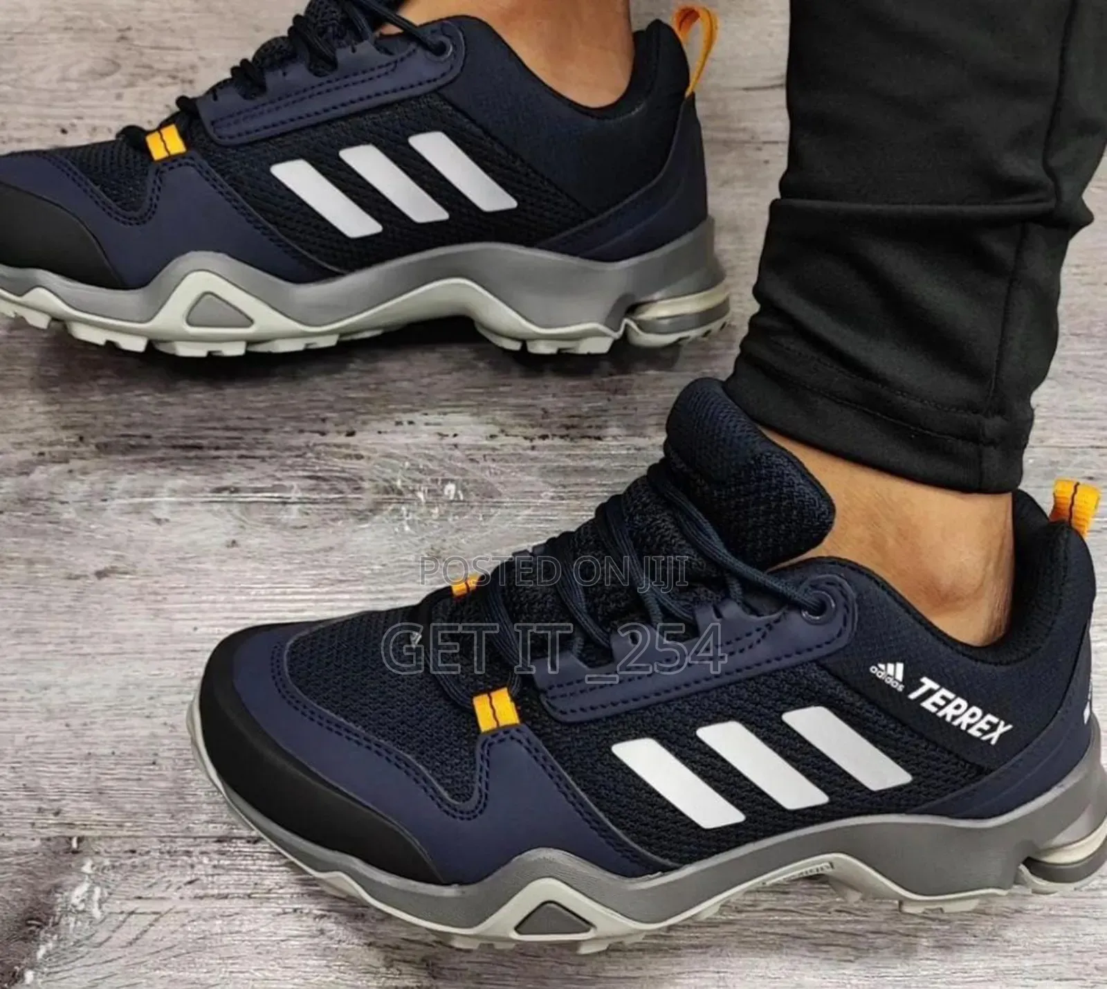 Adidas Terrex Gore-Tex 
Size:40-45