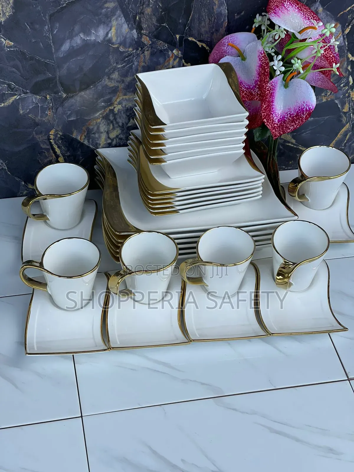 Unique Dinner Sets Available