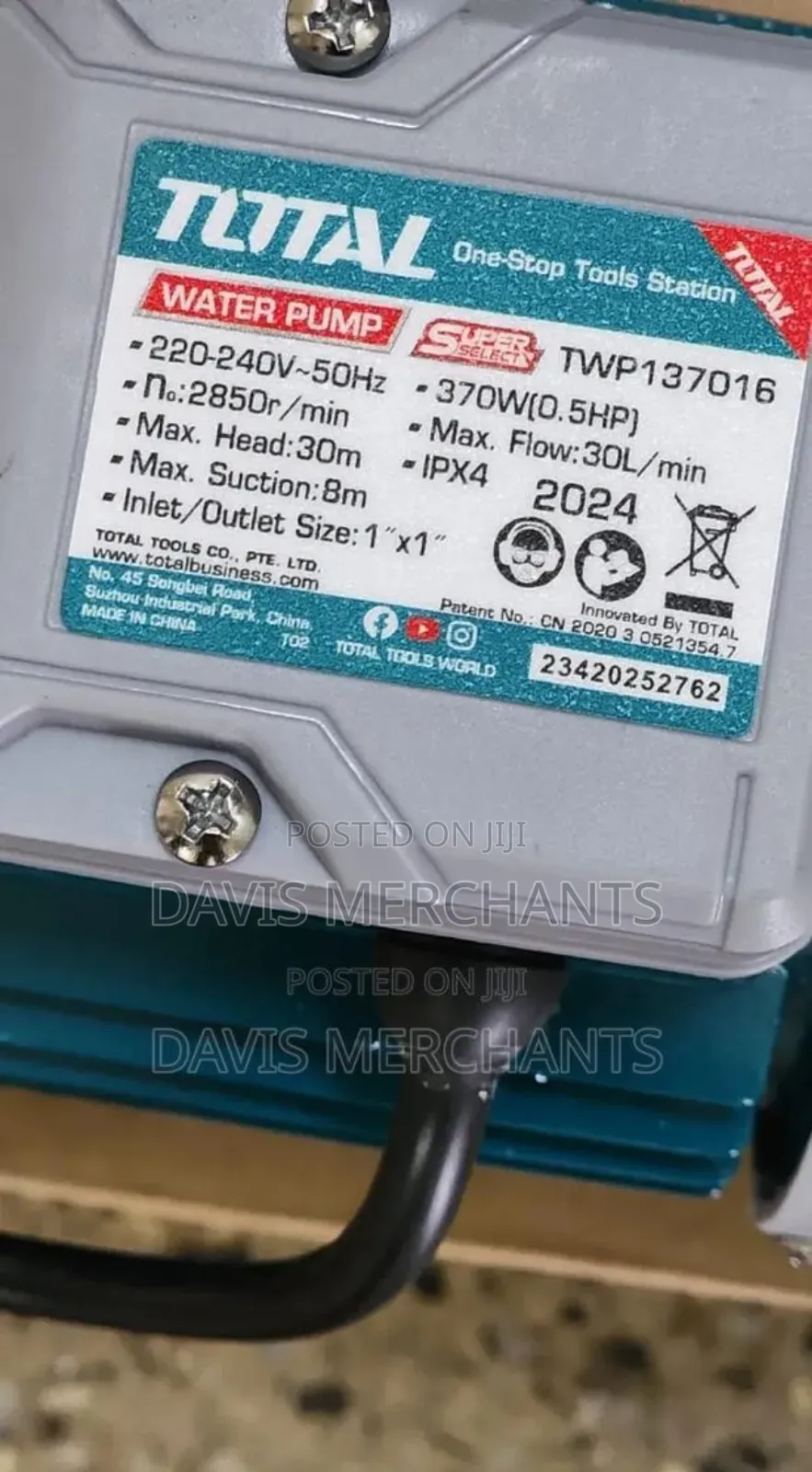 Total 370W Water Pump