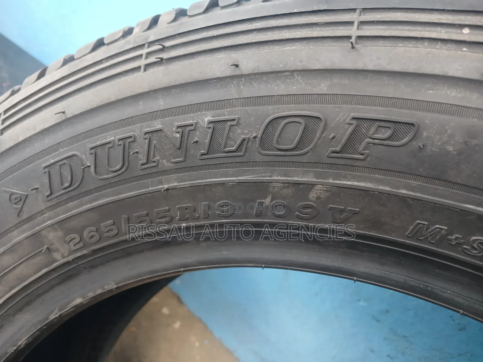 265/55 R 19 Dunlop Tyres Made in Japan.