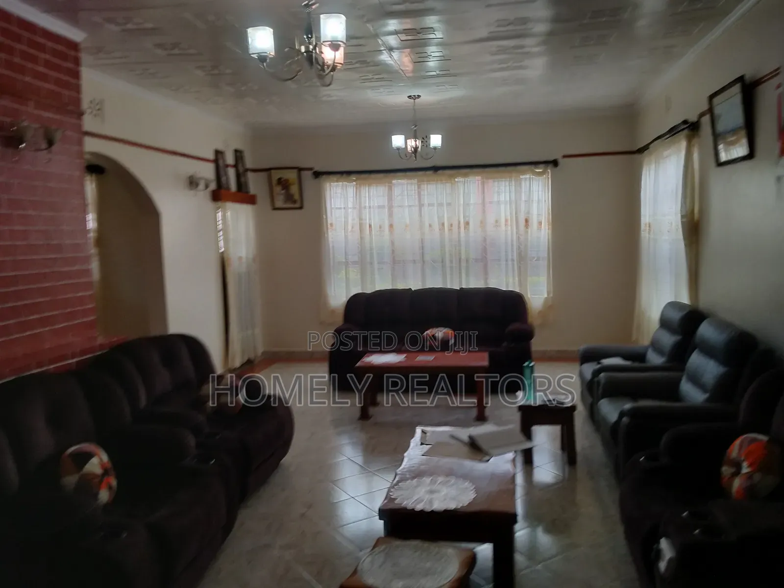 4bdrm Bungalow in Ngong, Vet Hill Top for sale