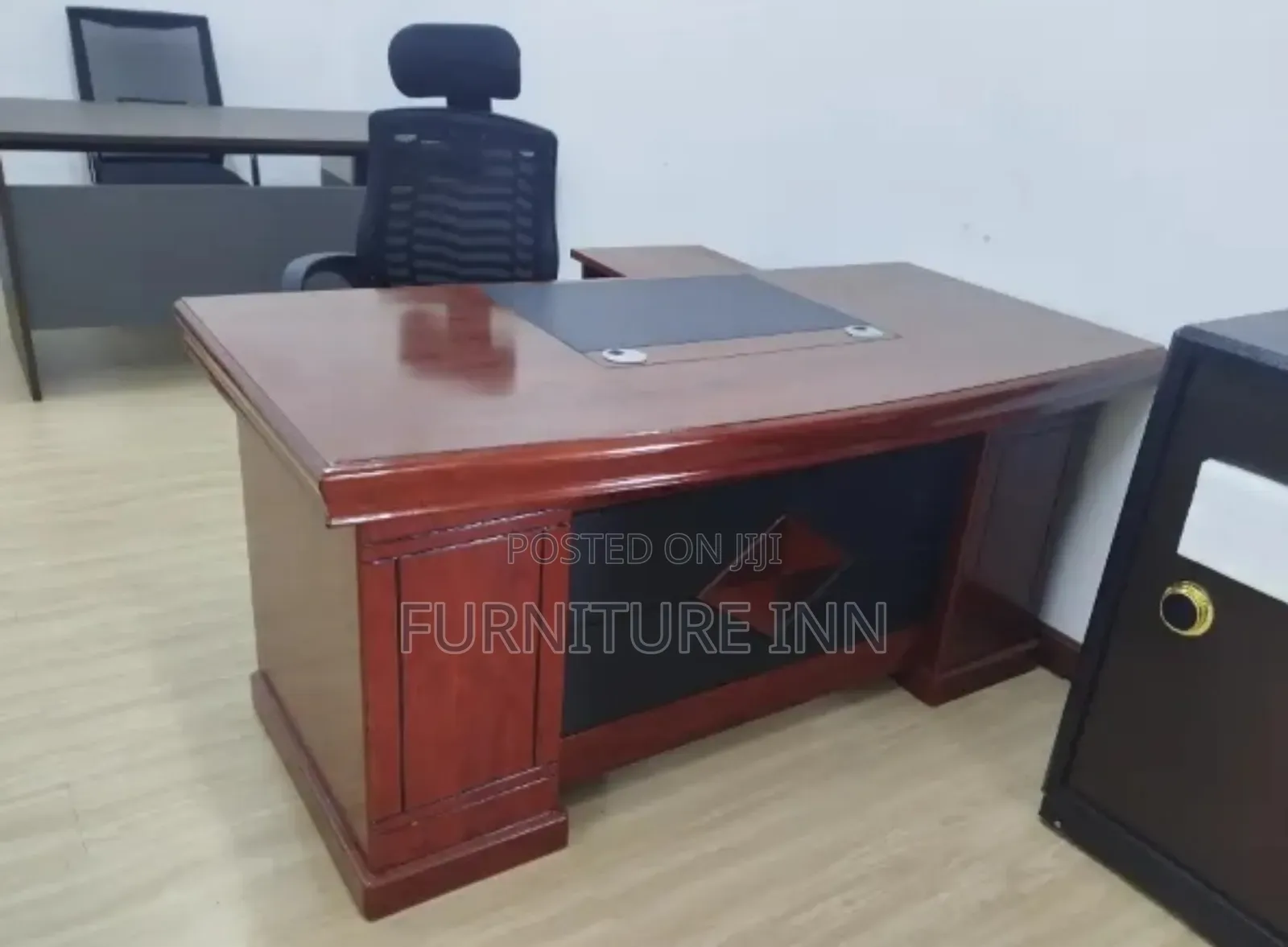 Office Table: Bossy Executive 1.6M Mahogany Office Table