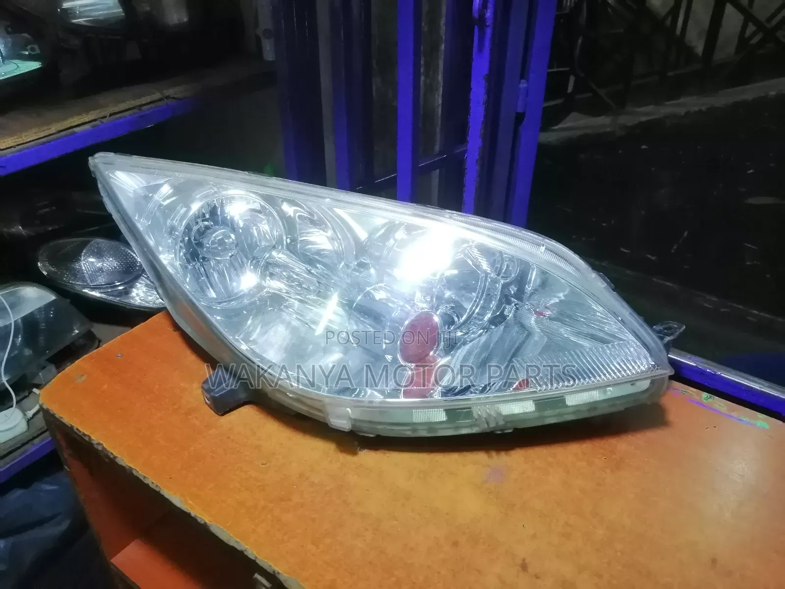 Mitsubishi Colt Non Xenon Head Lamp - 5 Pin. Clean Ex Japan